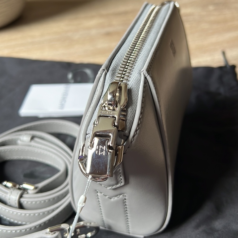 Givenchy Nano Antigona Leather Crossbody Bag Gray - Picture 4 of 12